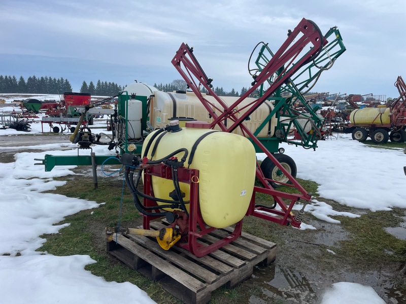 Chemical/Fertilizer Application  Hardi Sprayer - 100 Gallon - 22" Booms - 3 Point Hitch Photo